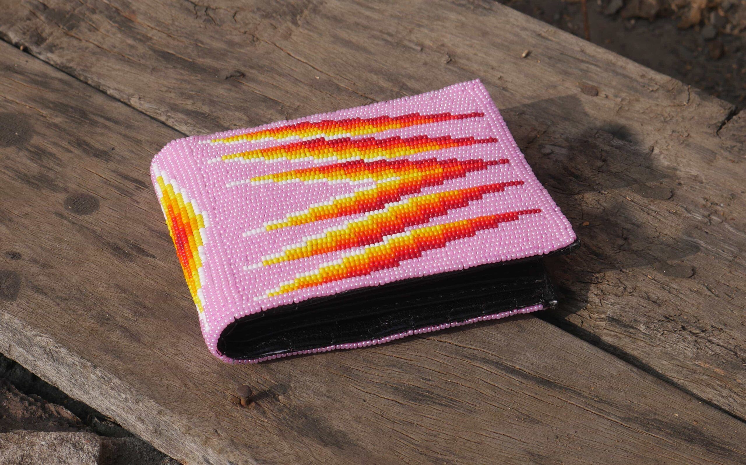 Handmade Native American Seed beads Beaded Genuine Leather Wallet (Baby ...