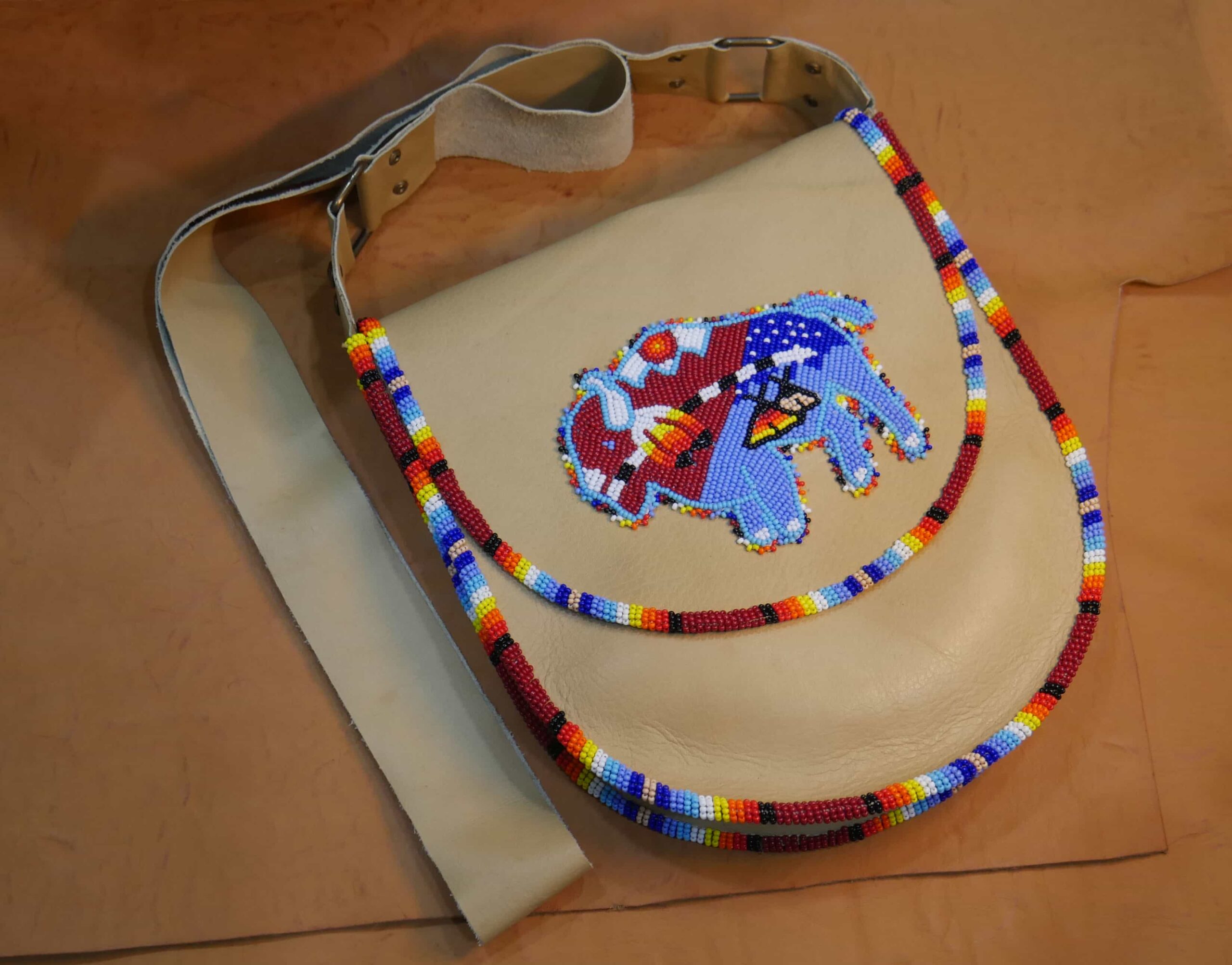 Handmade Beaded Leather Crossbody bag with Beaded Large Medallion Star , Shoulder Bag, Gift for Her, Gift for him (Brownish Red Bull )