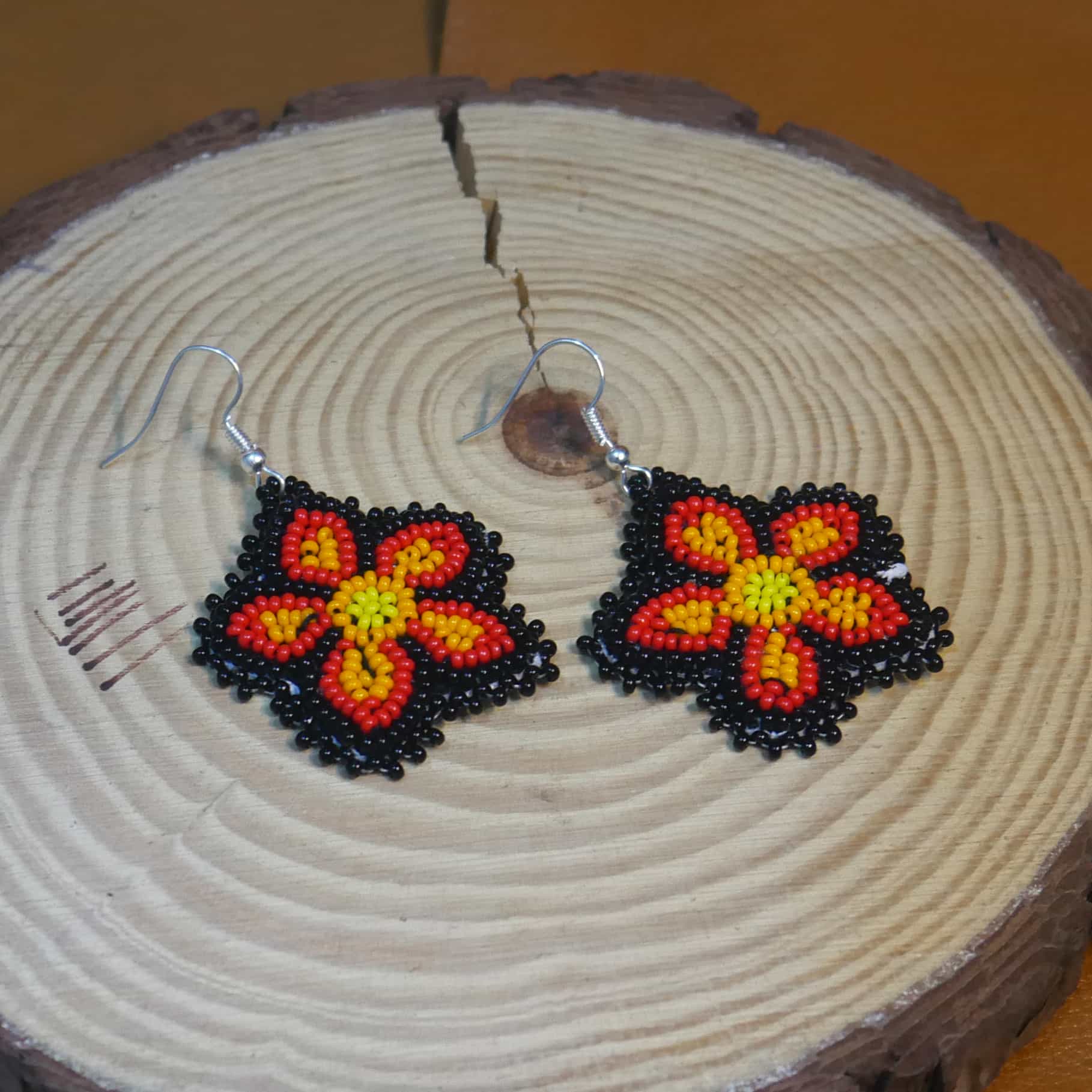 Native American Beaded Earrings Tribal beaded Earring ( Black Fire Floral )