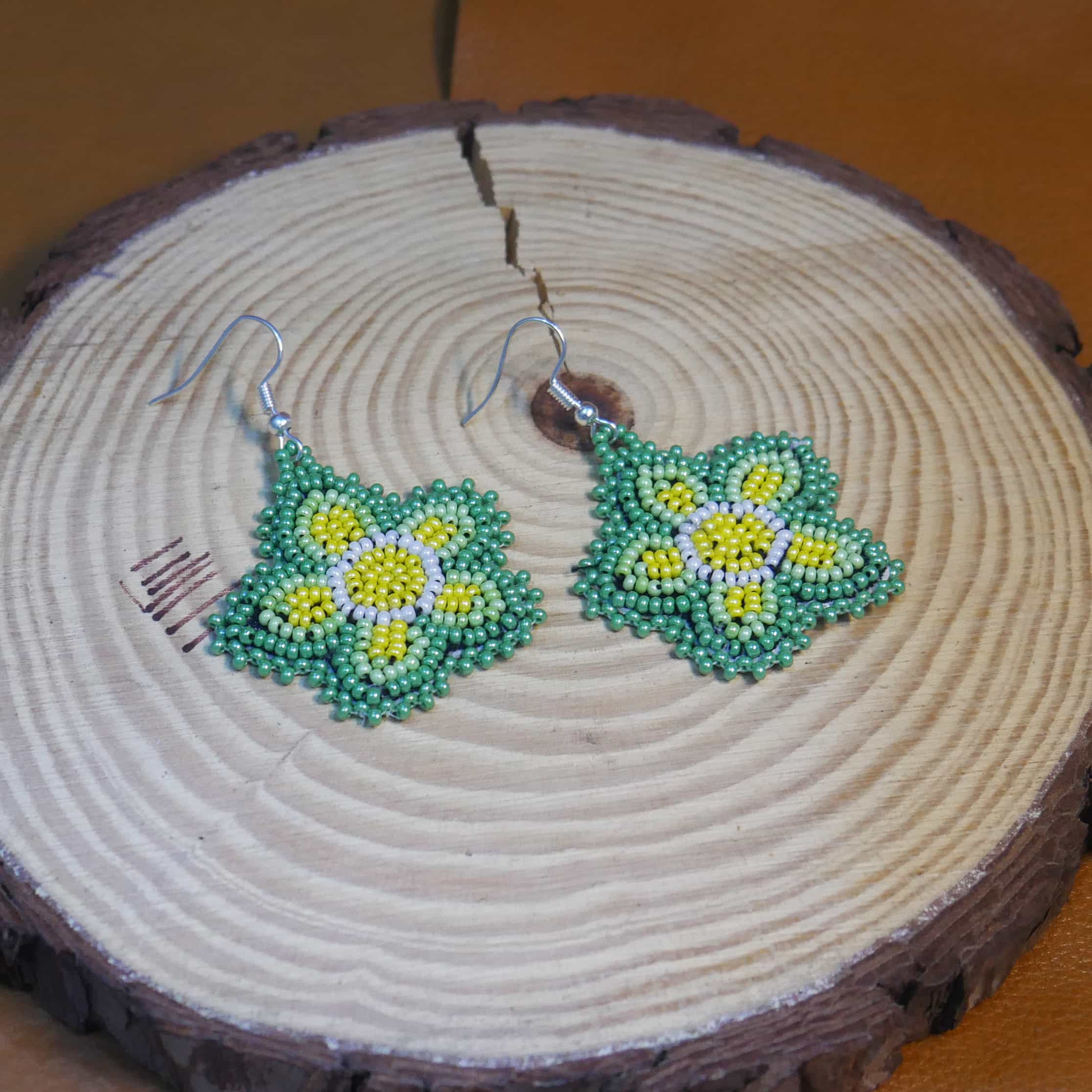 Native American Beaded Earrings Tribal beaded Earring ( Green floral )